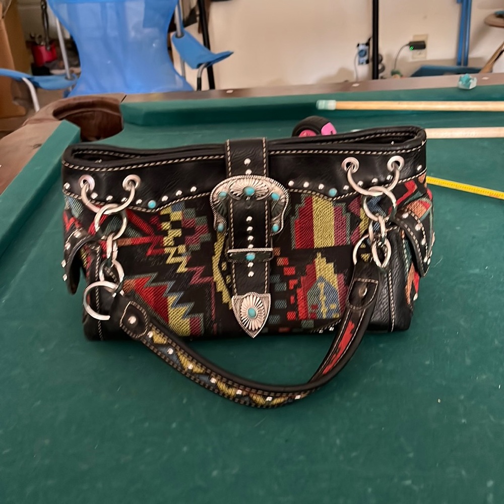 Brand new Montana west purse, conceal carry